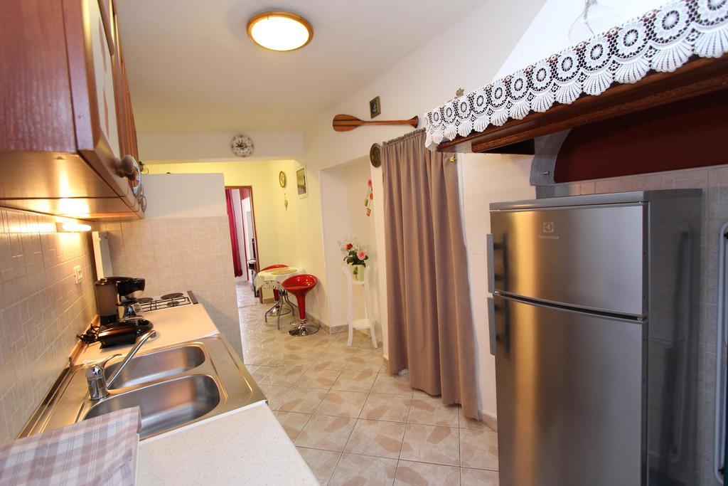 Apartment Alba 罗维尼 外观 照片